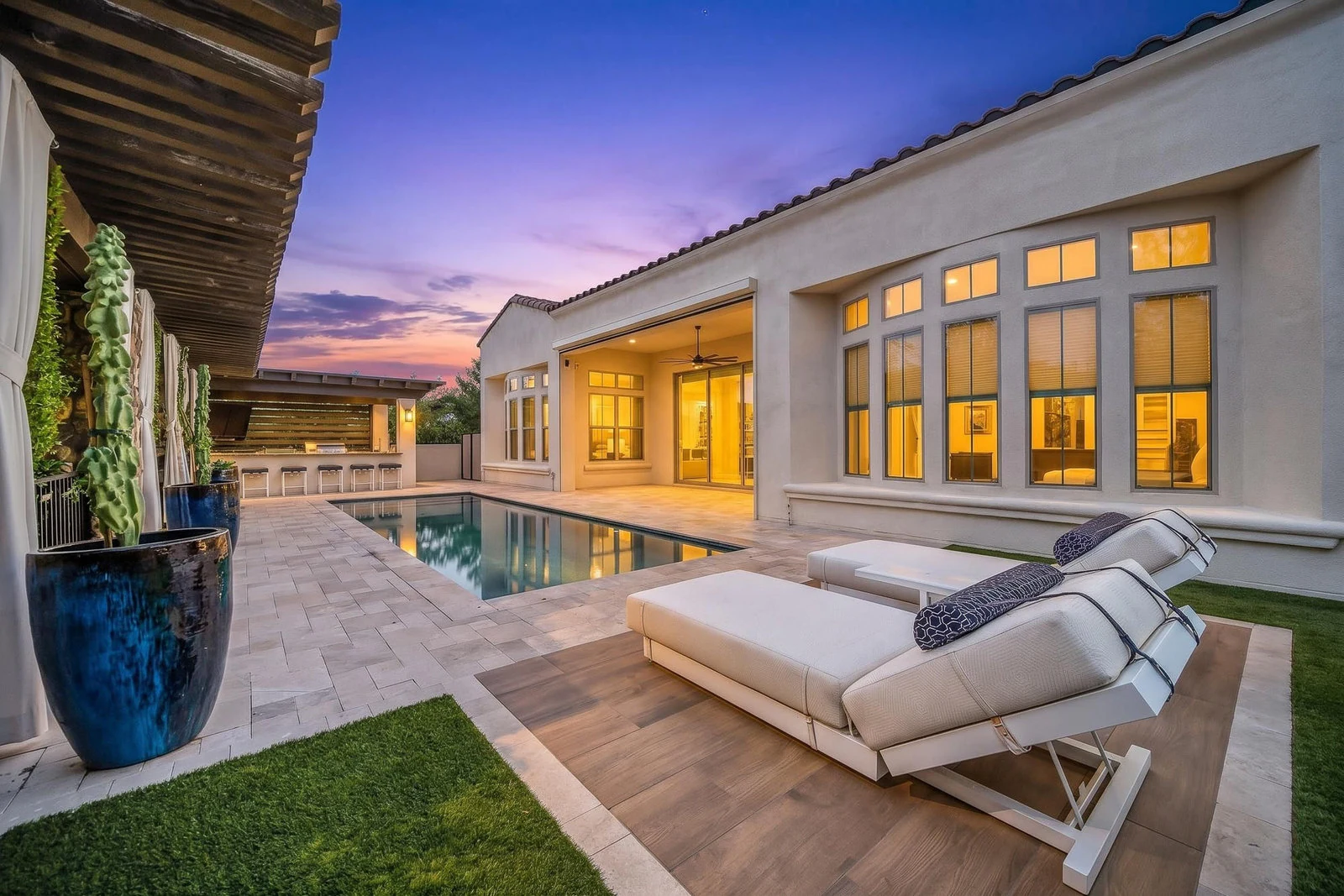 Backyard pool lounge chairs house sunset real estate photography Cave Creek AZ | The Listing Bees