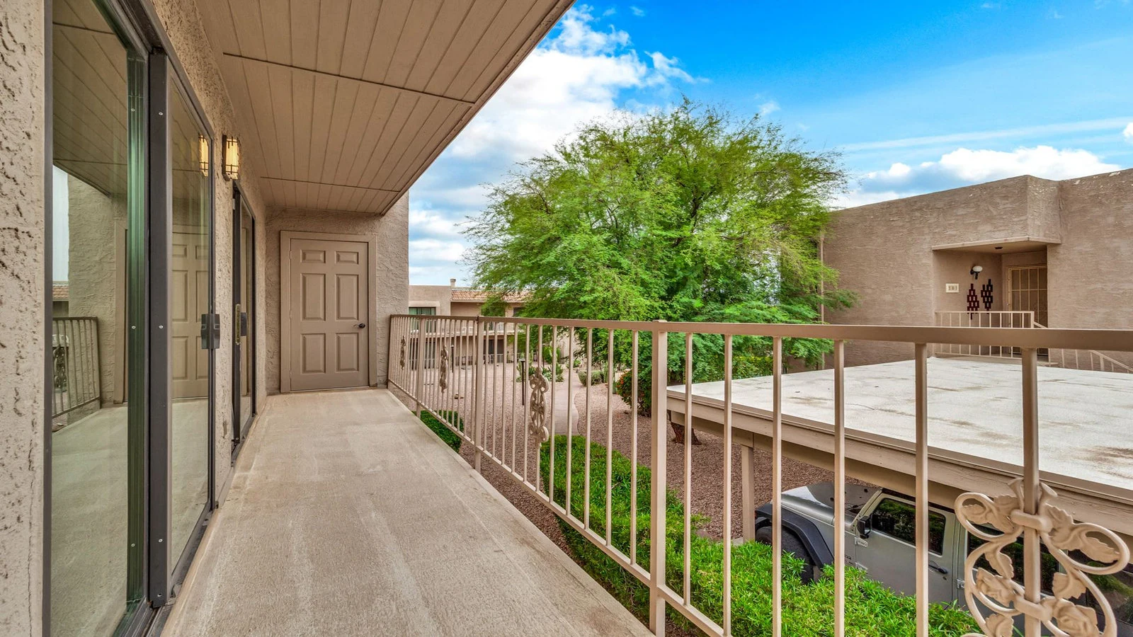 Balcony courtyard view real estate photography Fountain Hills AZ | The Listing Bees