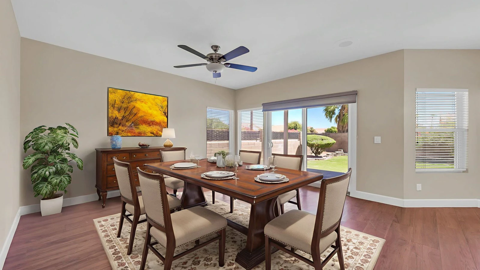 Dining room backyard view real estate photography Ahwatukee AZ | The Listing Bees