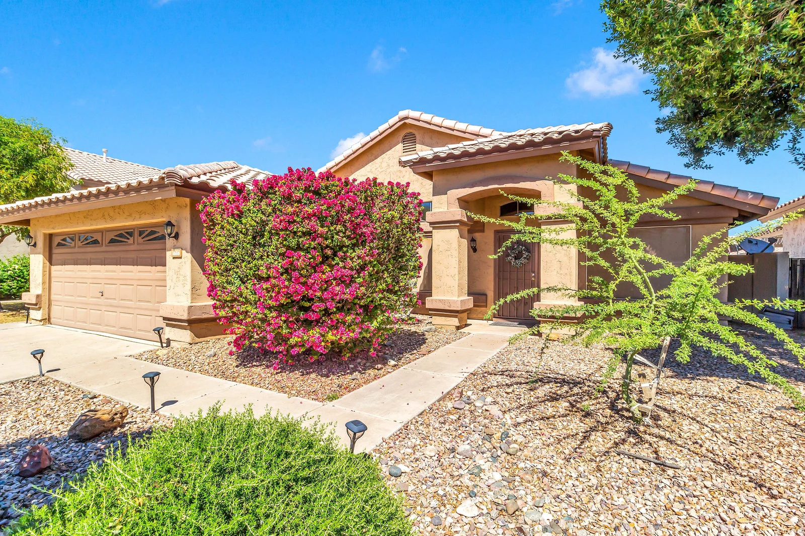 Gilbert, AZ, Real Estate Photography, The Listing Bees, Exterior, Front