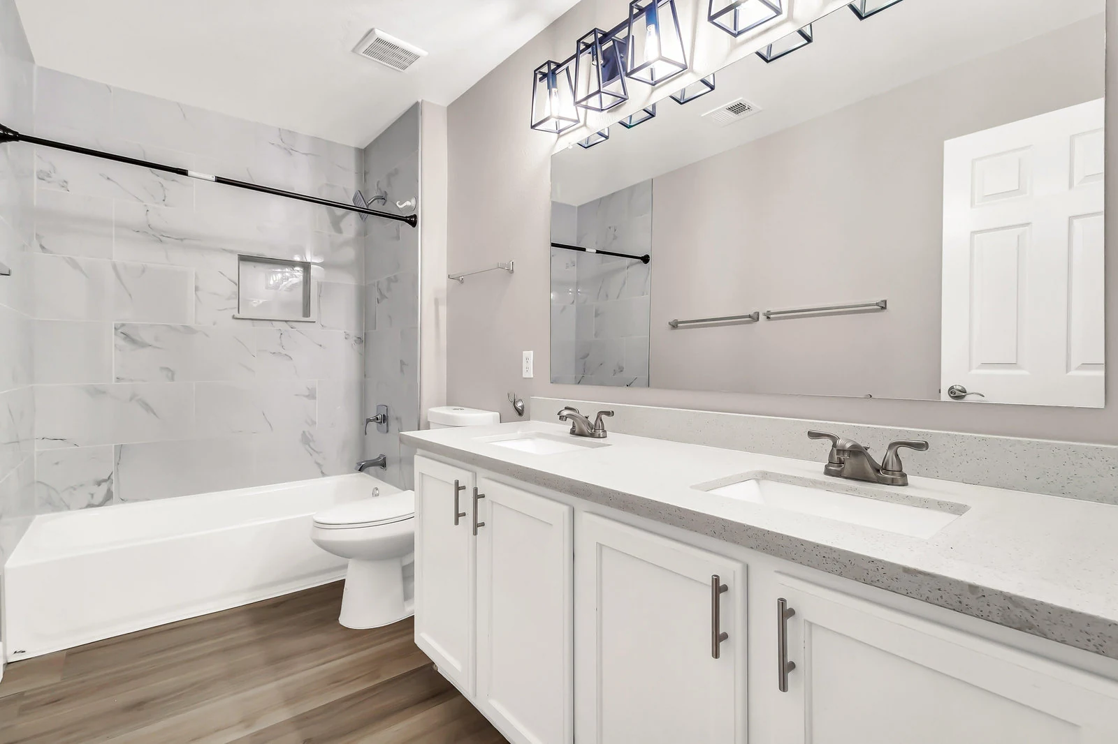 Gilbert, AZ, Real Estate Photography, The Listing Bees, Interior, Bathroom