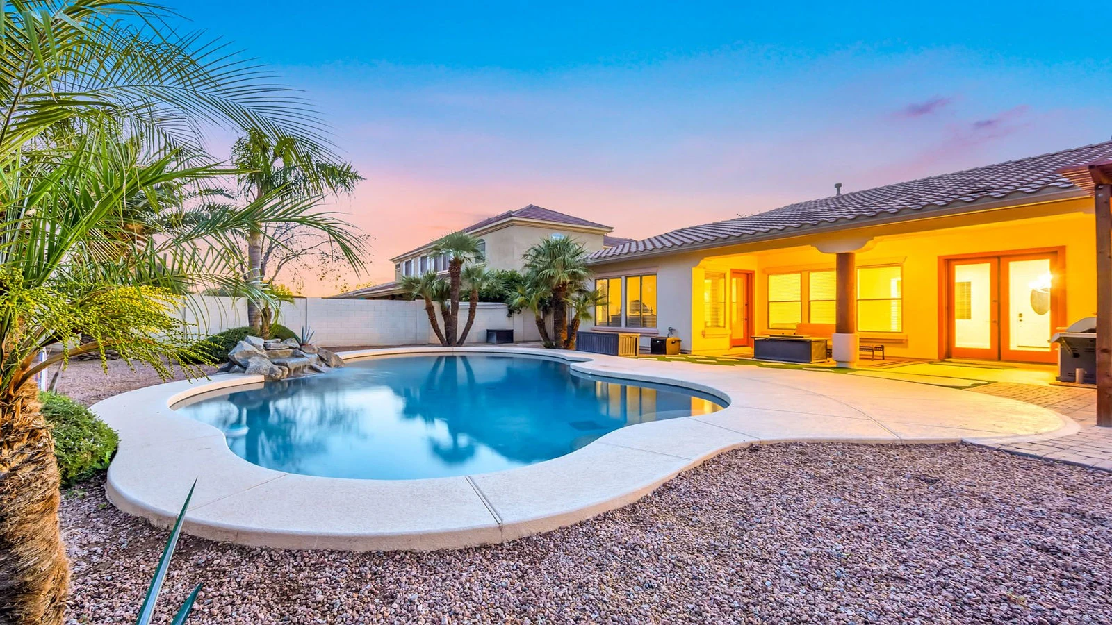 House backyard swimming pool dusk real estate photography Queen Creek AZ | The Listing Bees