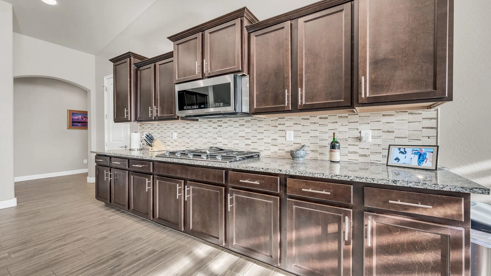 Kitchen interior real estate photography San Tan Valley AZ | The Listing Bees