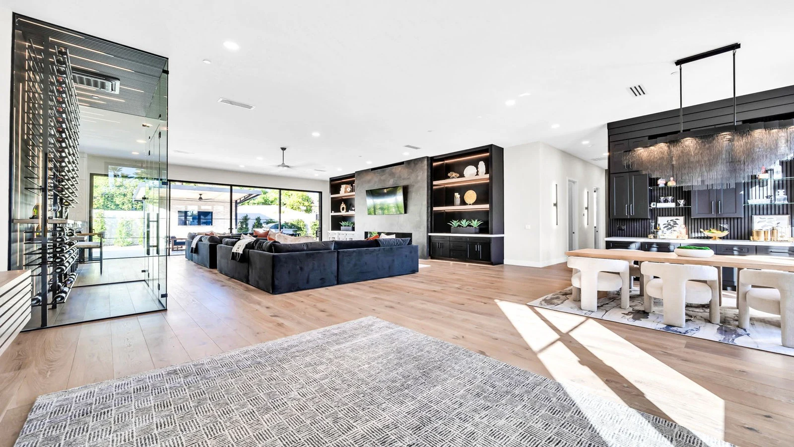 Luxury open plan kitchen real estate photography Phoenix AZ | The Listing Bees