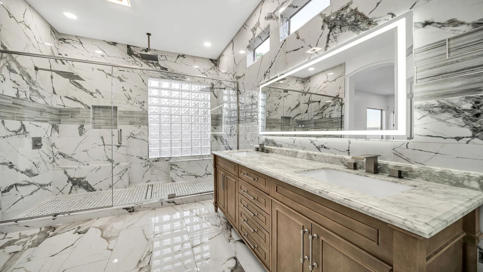 Marble bathroom walk-in shower double vanity real estate photography Goodyear AZ | The Listing Bees