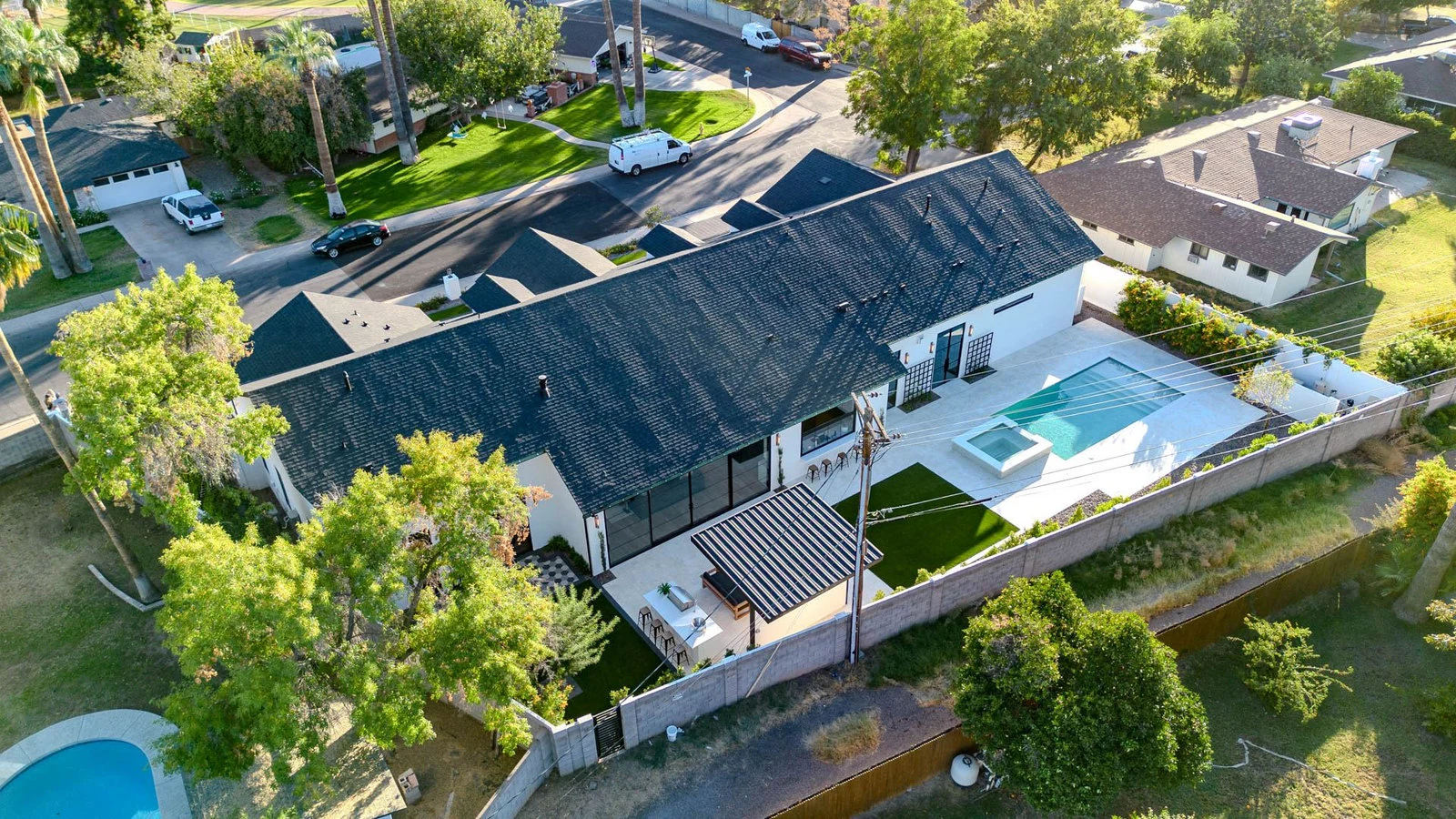 Modern house with pool in Phoenix