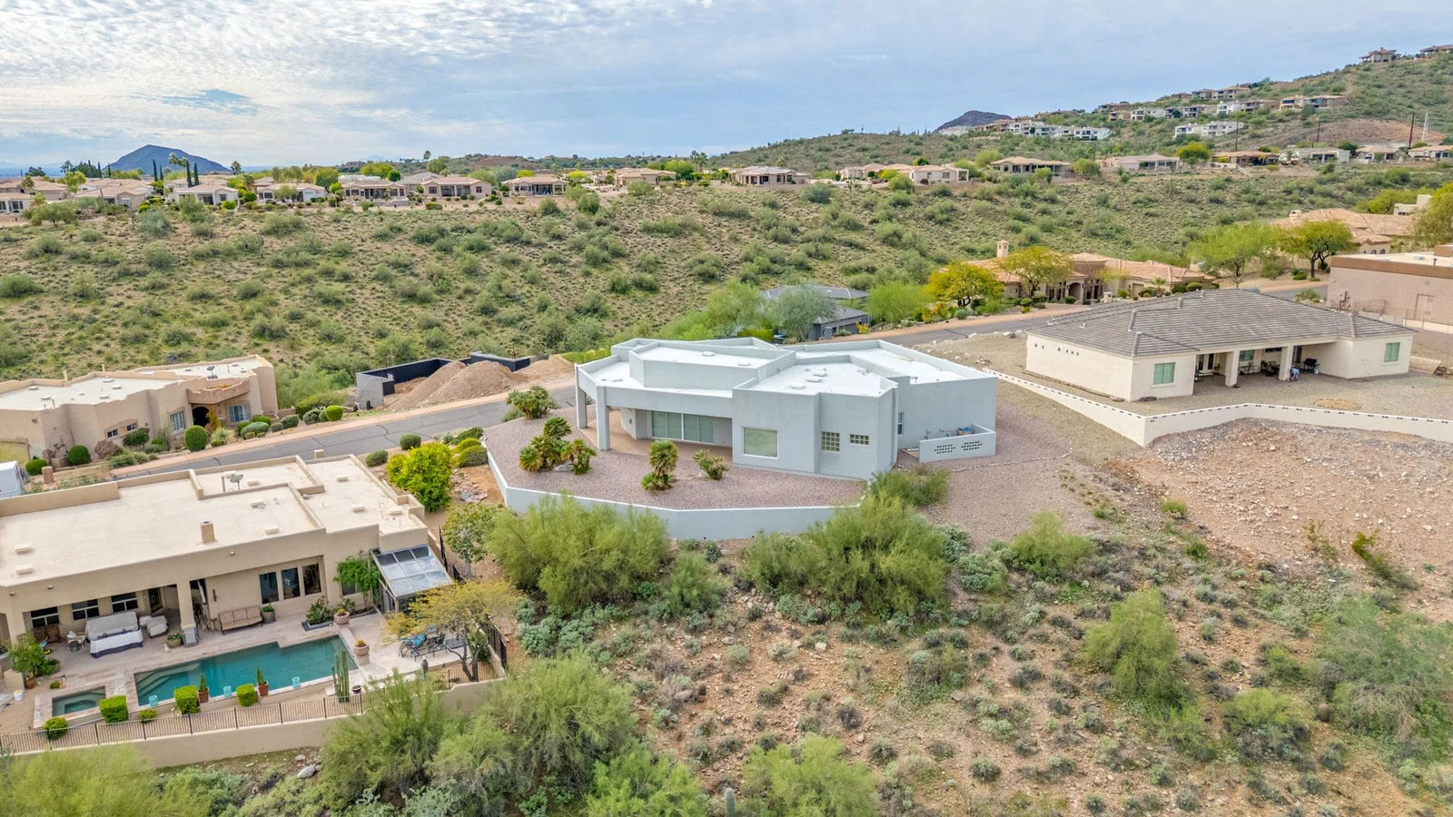 Modern houses desert hills real estate photography Fountain Hills AZ | The Listing Bees
