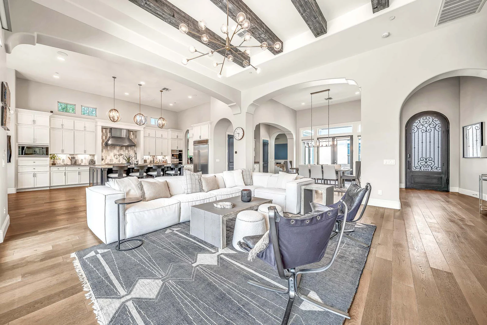 Best Real Estate Photographers in Phoenix AZ