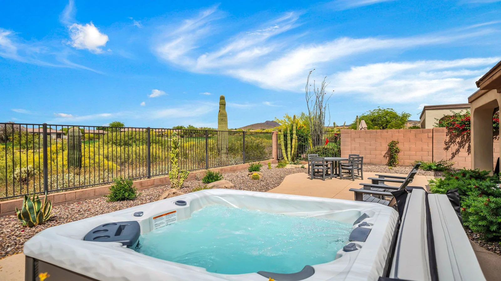 Patio hot tub desert landscape real estate photography Anthem AZ | The Listing Bees