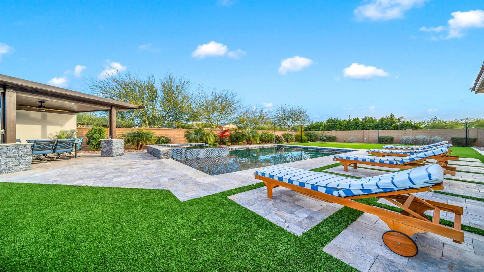 Peoria, AZ real estate photography, The Listing Bees, exterior, pool