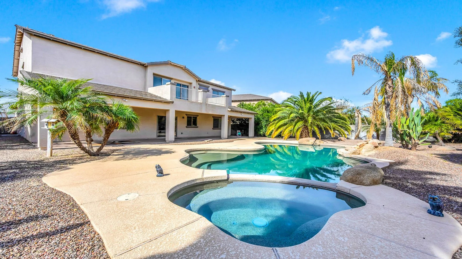 Pool backyard real estate photography San Tan Valley AZ | The Listing Bees