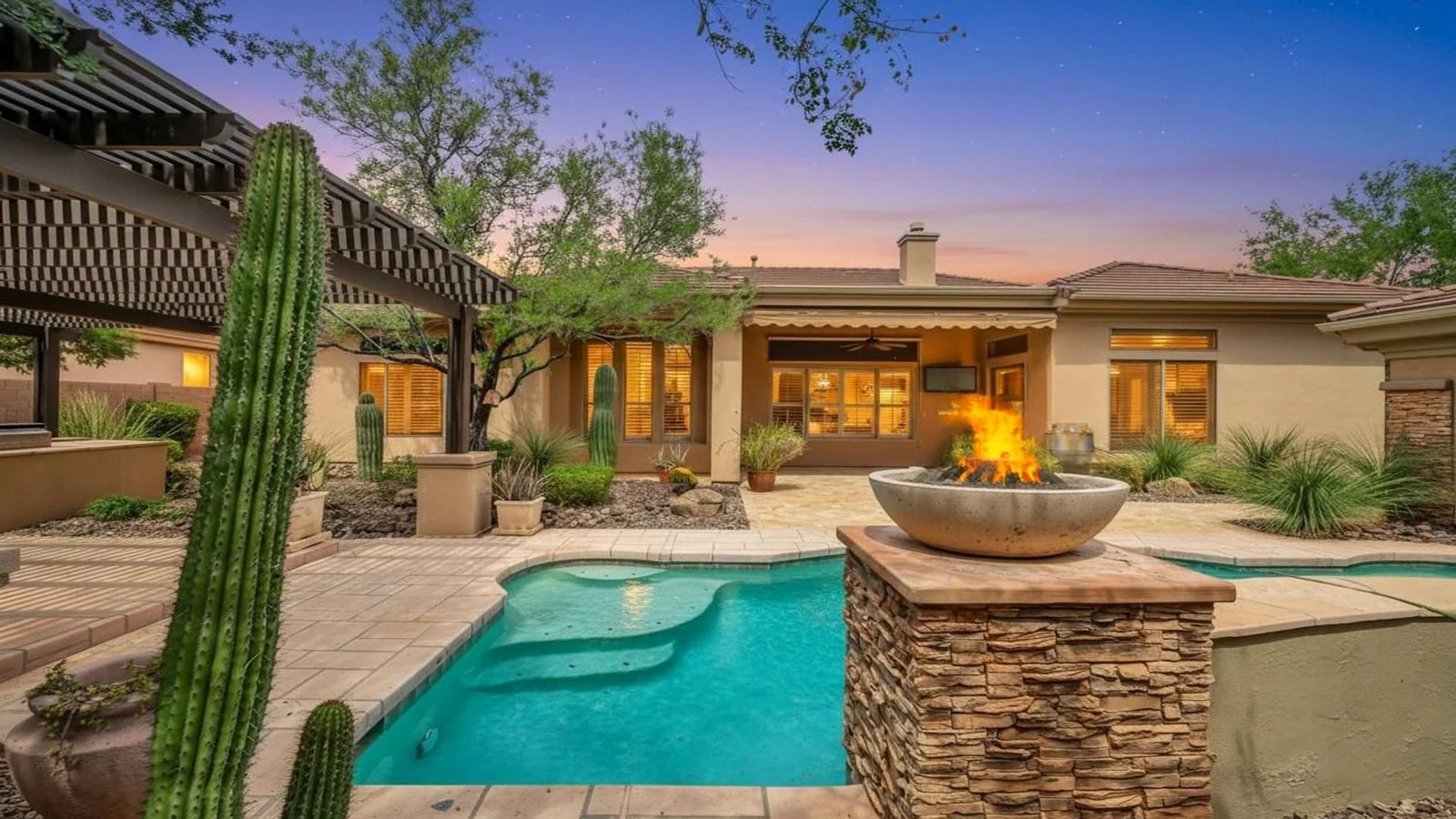 Pool fire pit saguaro cactus dusk real estate photography Anthem AZ | The Listing Bees