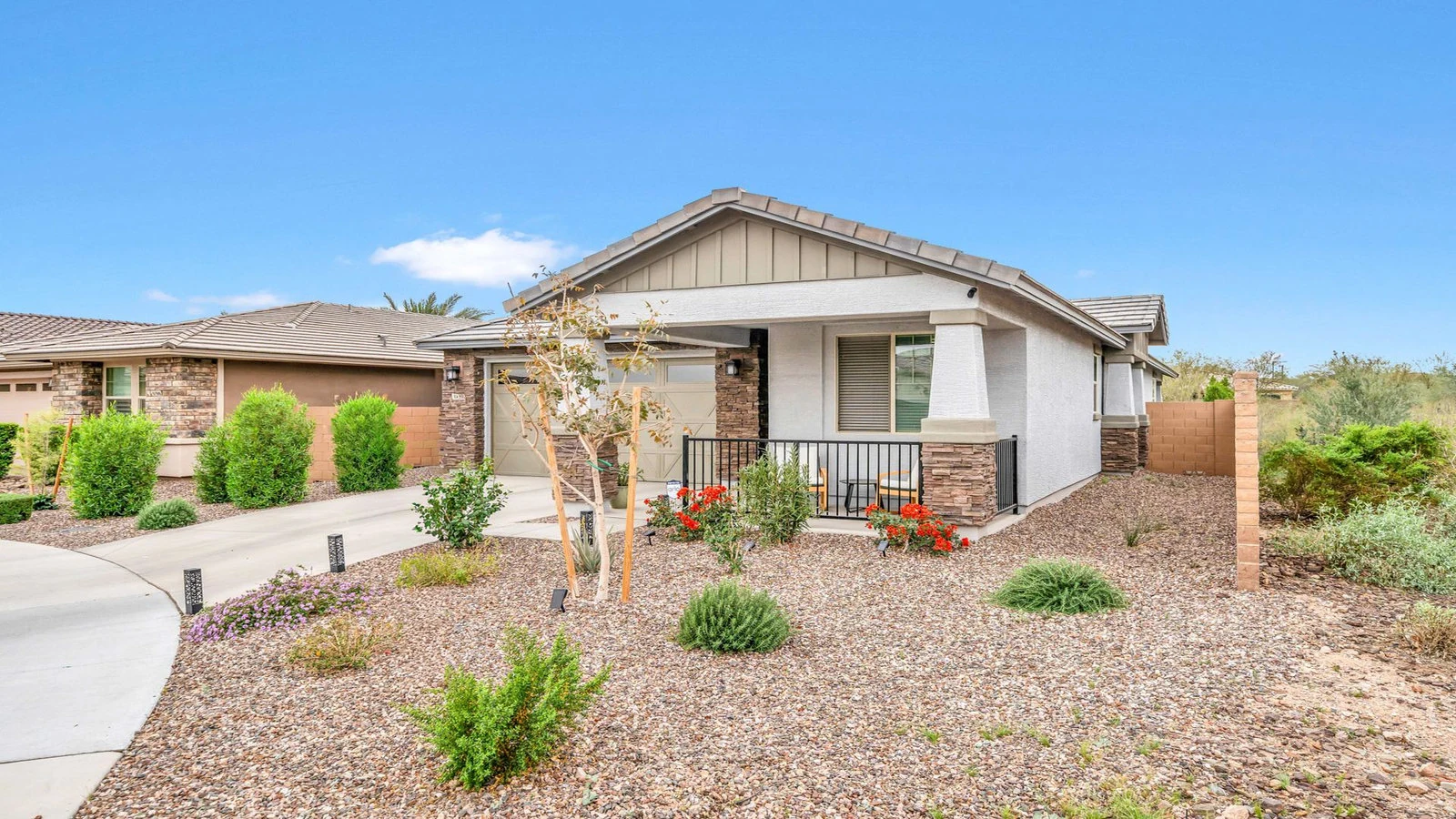 Modern single-story home desert landscaping Peoria real estate photography Peoria AZ | The Listing Bees