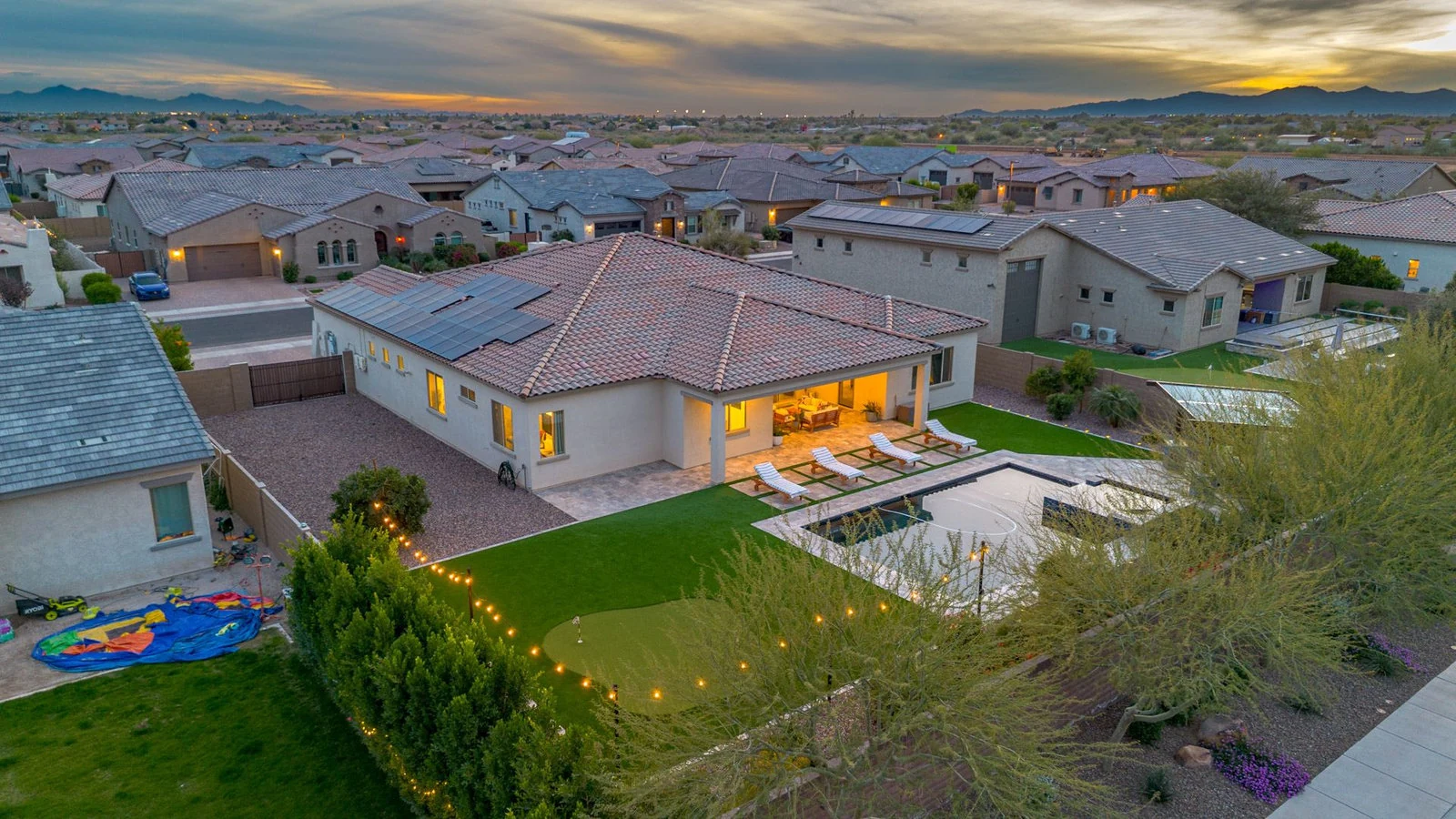 Modern house pool solar panels dusk real estate photography Peoria AZ | The Listing Bees