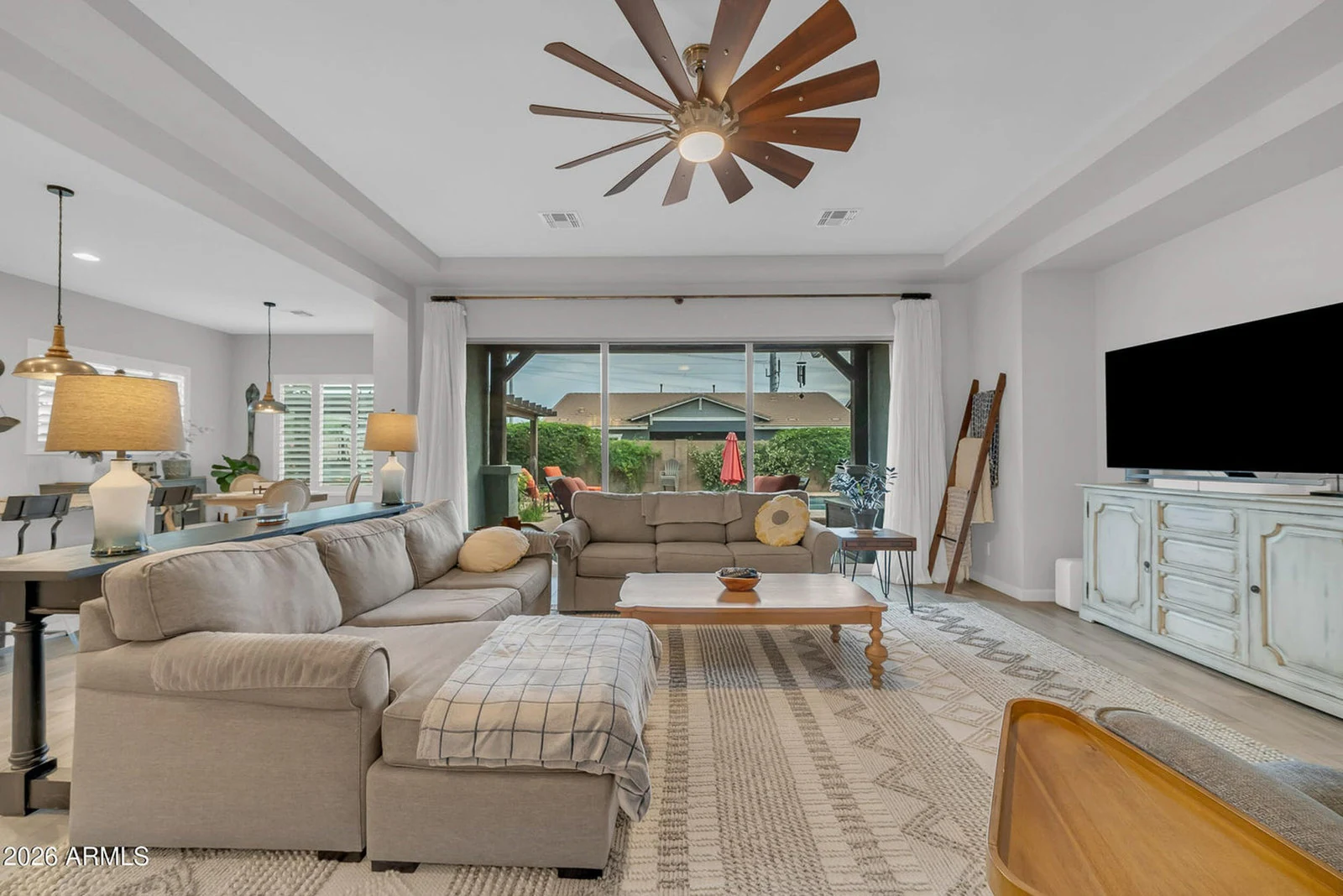When a Camera Isn't Enough: Why Wannabe Photographers Are Failing $800,000 Listings