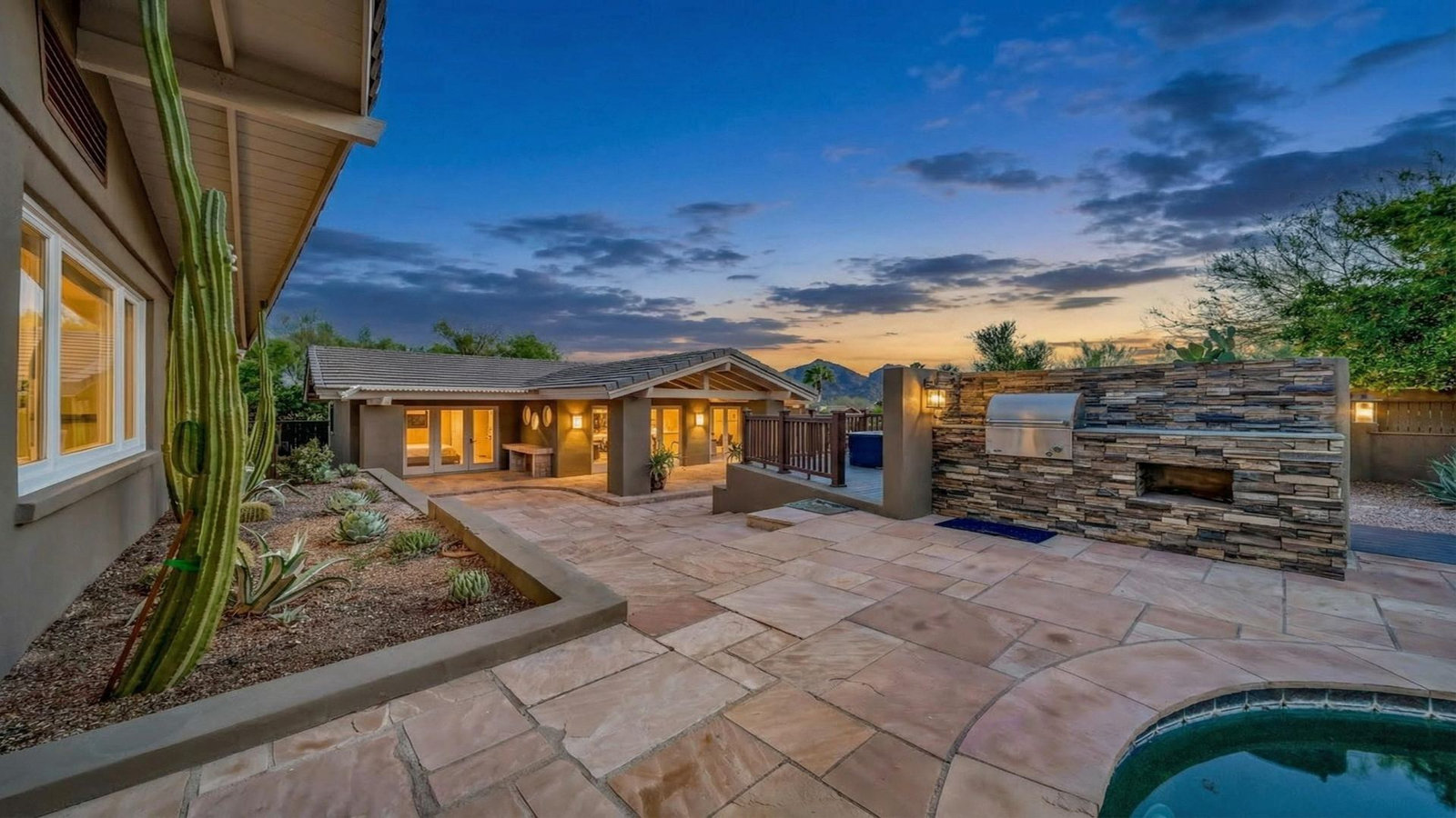 Twilight real estate photography, Phoenix AZ